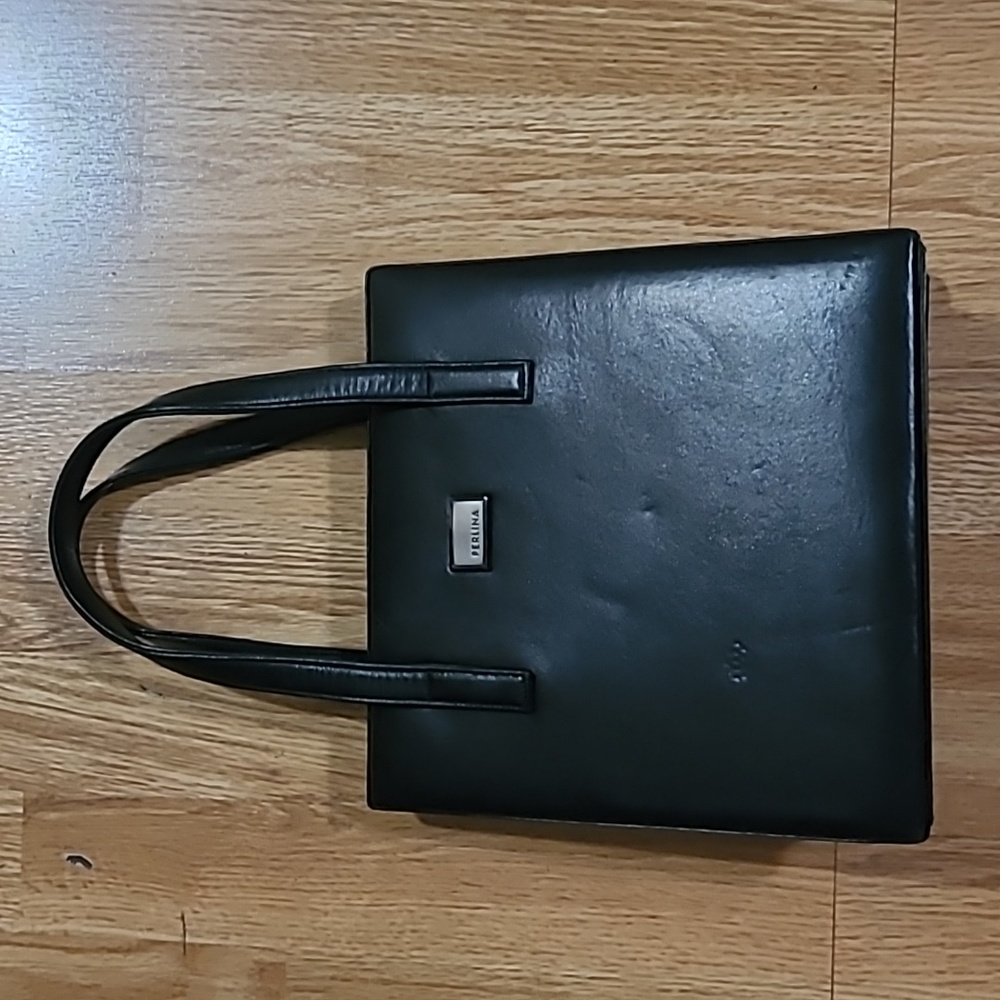 Perlina New York leather handbag